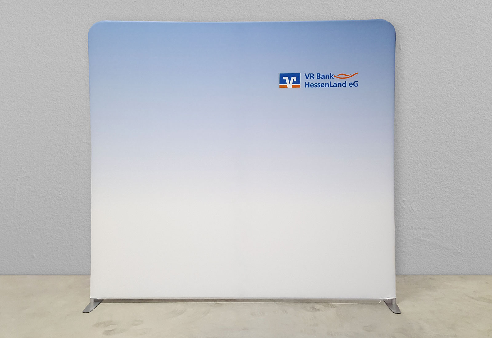 VR Bank HessenLand eG press wall