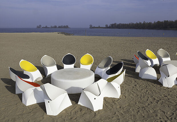 Flux Chair Beispiel 3 Flux Chair Beispiel 3