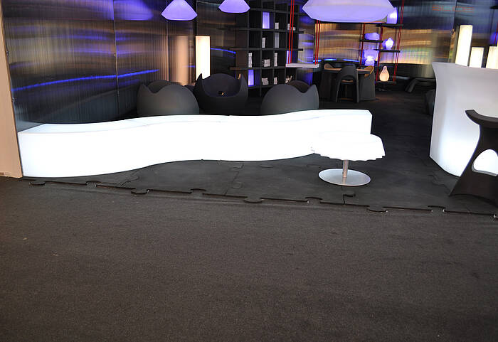 SNAKE seating element Example 24 SNAKE seating element Example 24