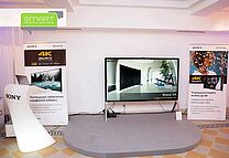 SWISH desk Example 12