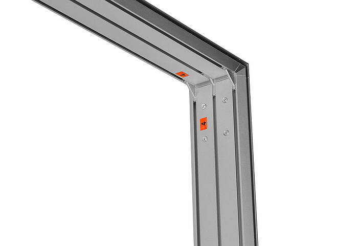 ALU Up - frame corner