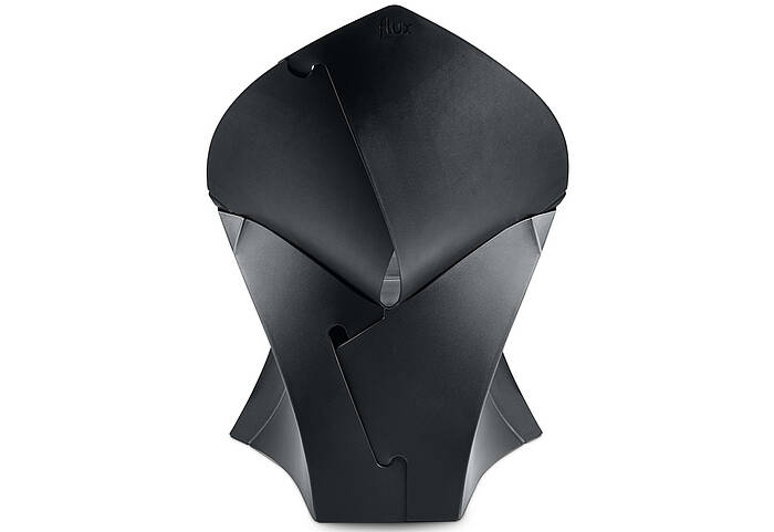 Flux Chair black back