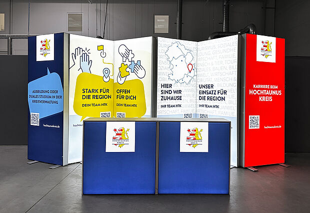 Hochtaunuskreis - LED Messestand mit Leuchttheken 2