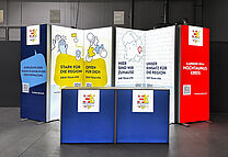 Hochtaunuskreis - LED Messestand mit Leuchttheken 2