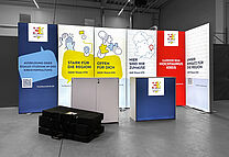 Hochtaunuskreis - LED Messestand mit Leuchttheken und Transporttaschen