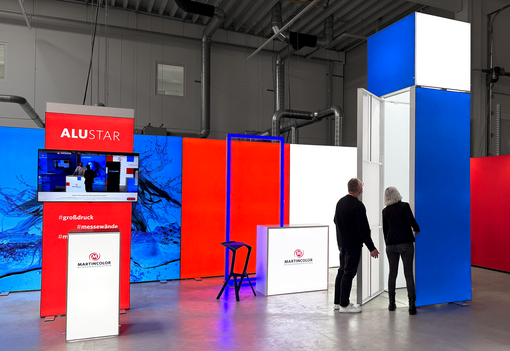 Mehr Dimension auf der Messe: LED-Messestand ALU STAR mit 4m-Tower
