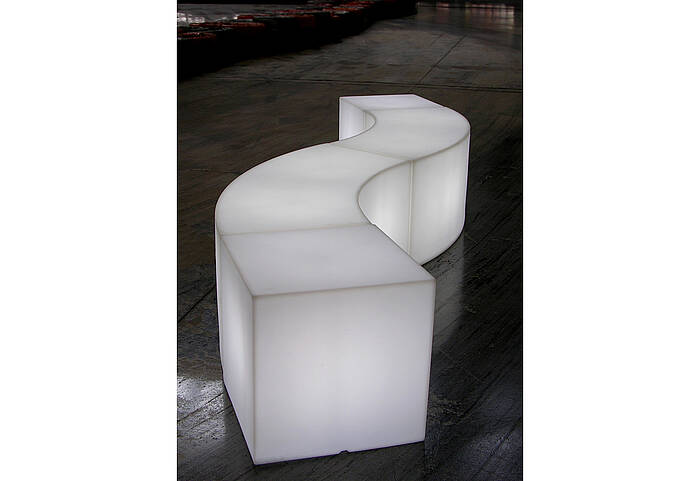 SNAKE seating element Example 4 SNAKE seating element Example 4