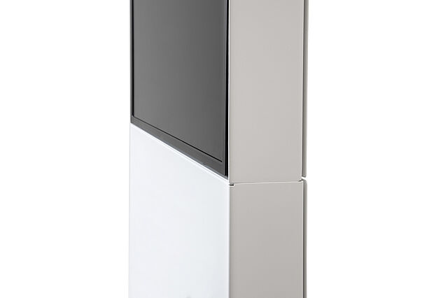 Digitale Infostele SMART Seitenansicht 2 Digitale Infostele SMART Seitenansicht 2