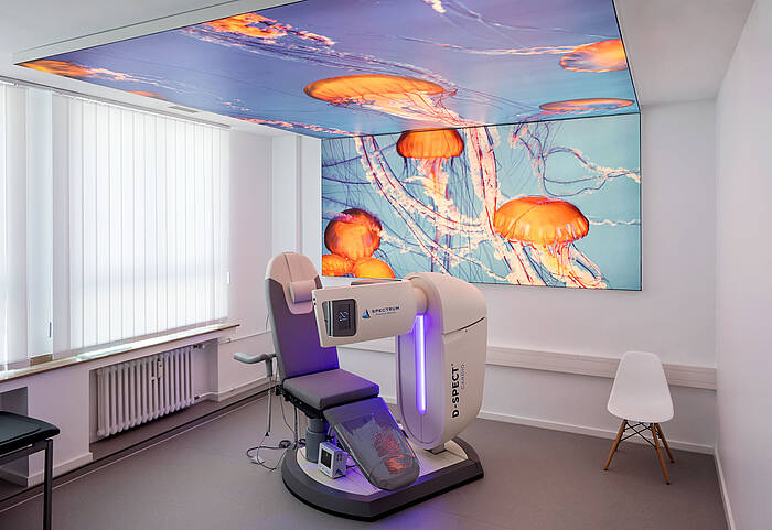 LED ceiling illuminatoin Example 3