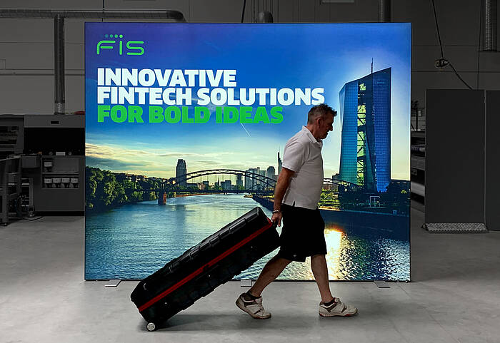 FIS Global ALU STAR LED exhibition wall