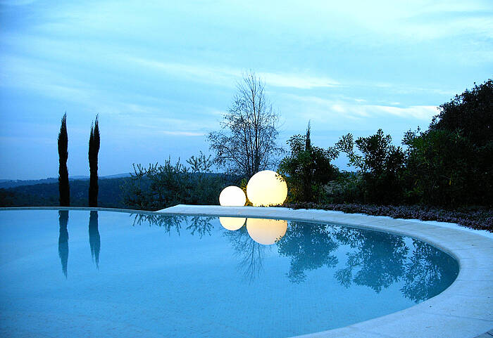 Luminous ball GLOBO Example 8 Luminous ball GLOBO Example 8