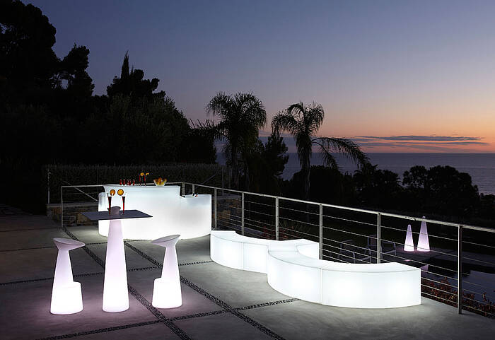 YPSILON luminous seat Example 7