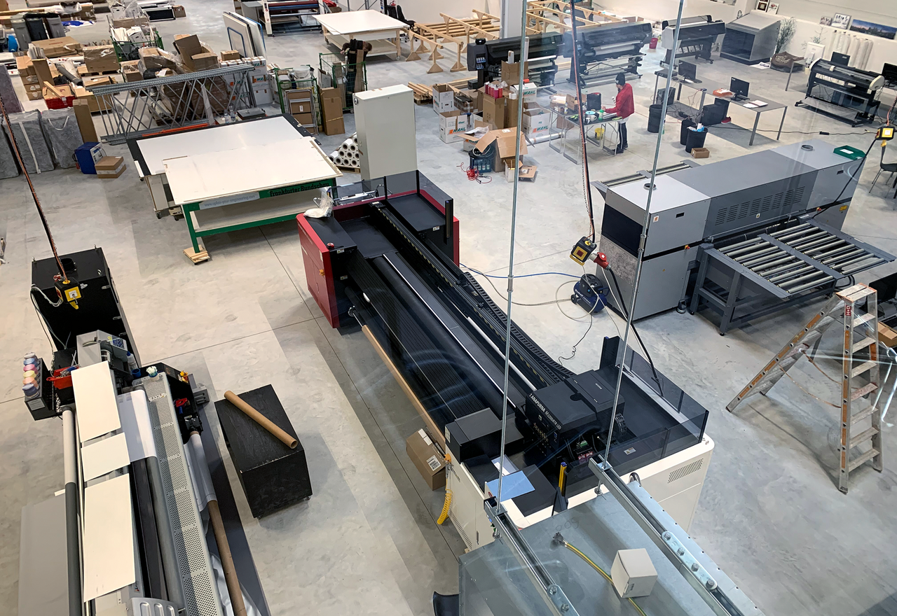 MARTINCOLOR moving 10