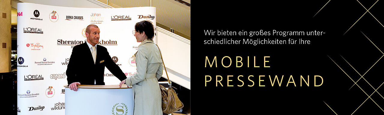 Mobile press wall