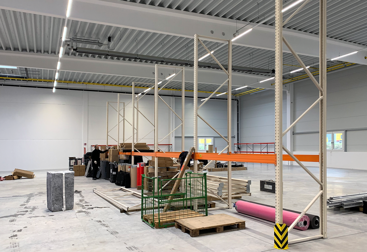 MARTINCOLOR moving 3