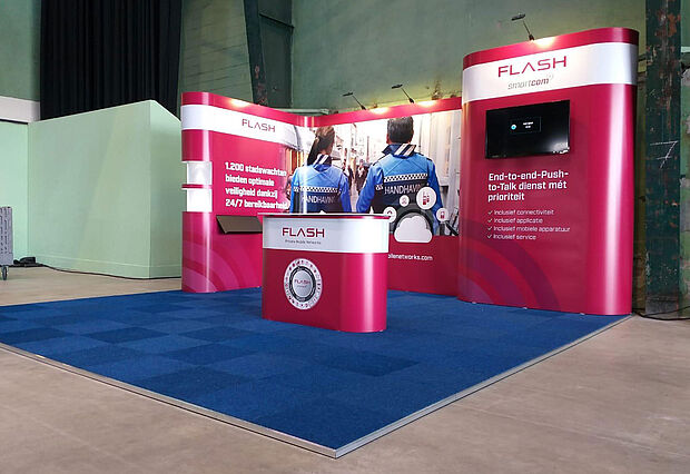 Stand-ON exhibition floor Example 4