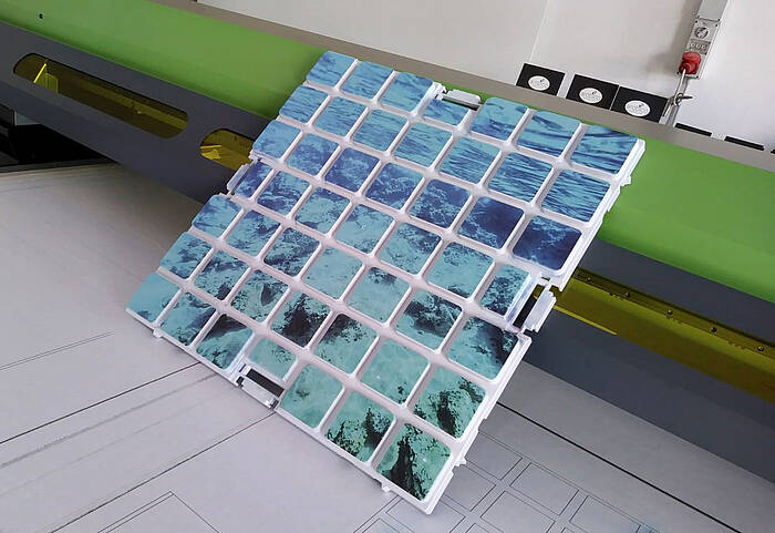 Stand-ON exhibition floor floor panel