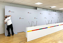 ProCredit Holding AG & Co. KGaA Pressewand OCTAwall ProCredit Holding AG & Co. KGaA Pressewand OCTAwall
