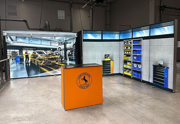 Continental LED-Messestand Ecke 2