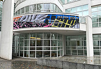 MAK Eclectic Affinities - Facade banner 1 MAK Eclectic Affinities - Facade banner 1