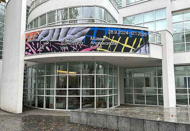 MAK Eclectic Affinities - Facade banner 1 MAK Eclectic Affinities - Facade banner 1