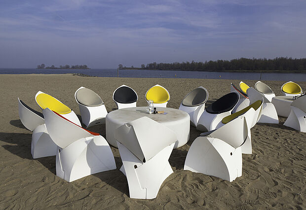 Flux Chair Beispiel 4 Flux Chair Beispiel 4