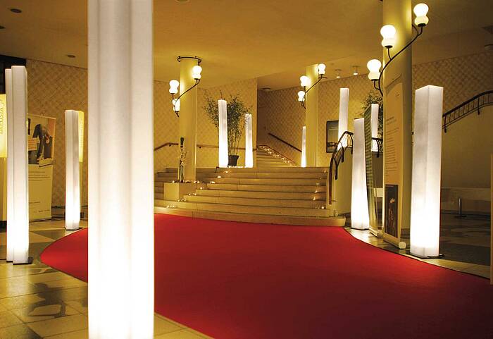 BRICK luminous pillar Example BRICK luminous pillar Example