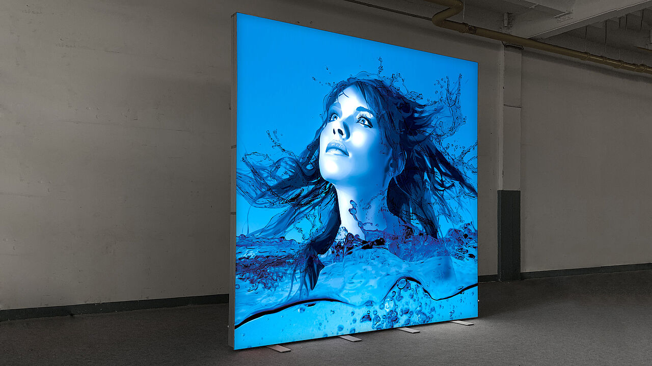 LED exhibition wall - ALU LightUp 1