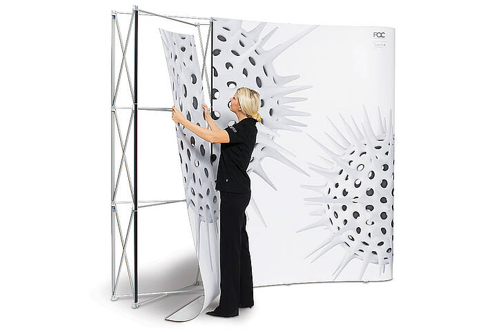 Expand MediaWall Curved assembly 2 Expand MediaWall Curved assembly 2