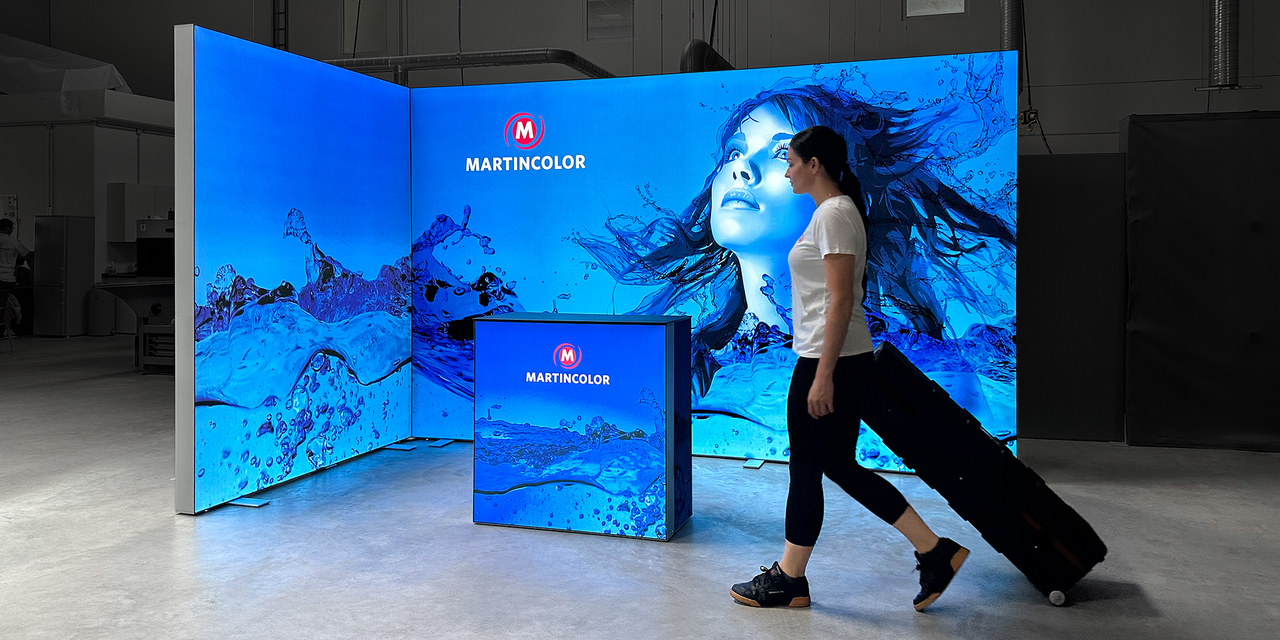 Mobile LED exhibition stand