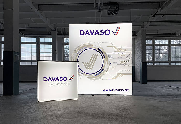 DAVASO GmbH ALU LightUp LED exhibition counter