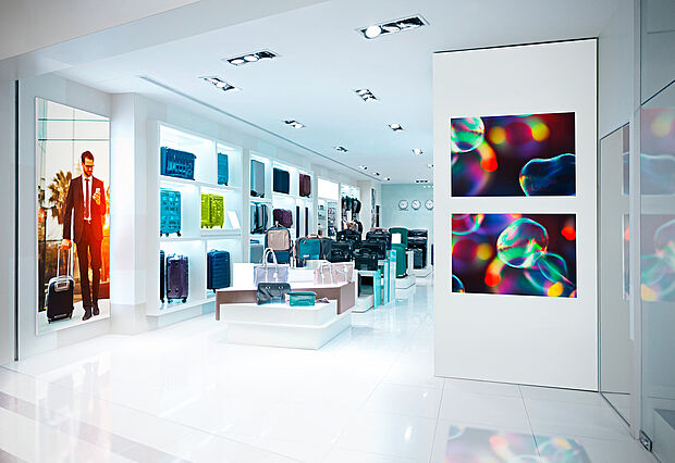 LED illuminated frames XXL Example 3 LED illuminated frames XXL Example 3