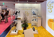 ADO Goldkante ALU LightUp LED exhibition stand 2 ADO Goldkante ALU LightUp LED exhibition stand 2