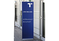 iPoint Infoständer Beispiel 2 iPoint Infoständer Beispiel 2