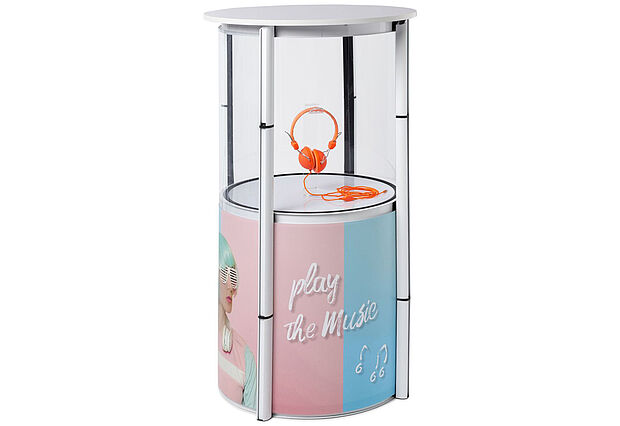 Twiddle Counter with showcase Twiddle Counter with showcase