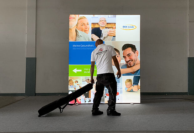 BKK Linde ALU LightUp LED-Messewand 2