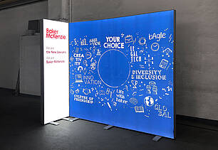 Baker McKenzie OCTAlumina LED exhibition stand corner