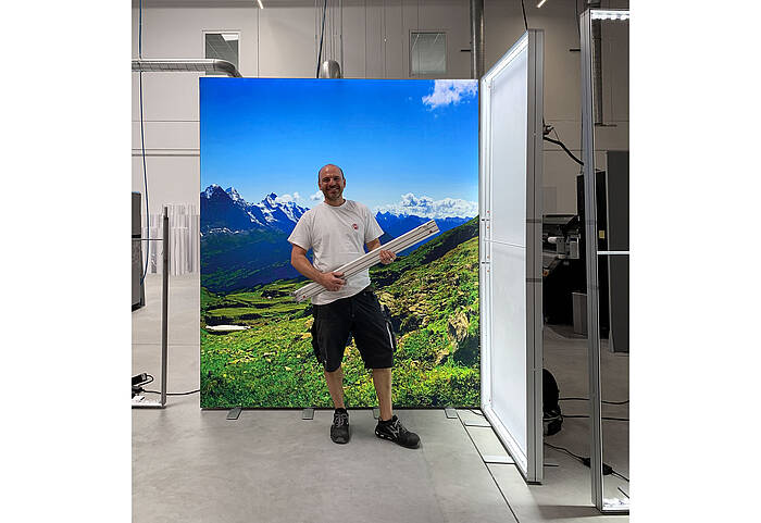 Outchair GmbH ALU LightUp LED exhibition stand assembly