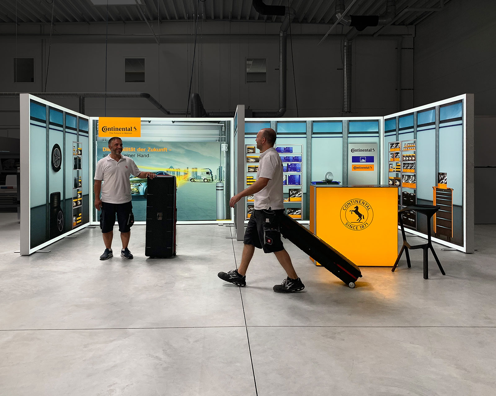 Mobile exhibition stand - ALU STAR - Continental