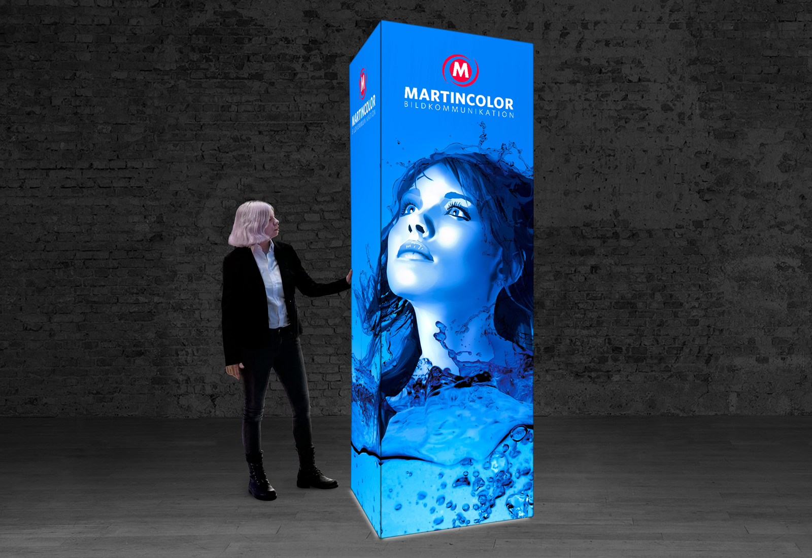 Advertising pillars