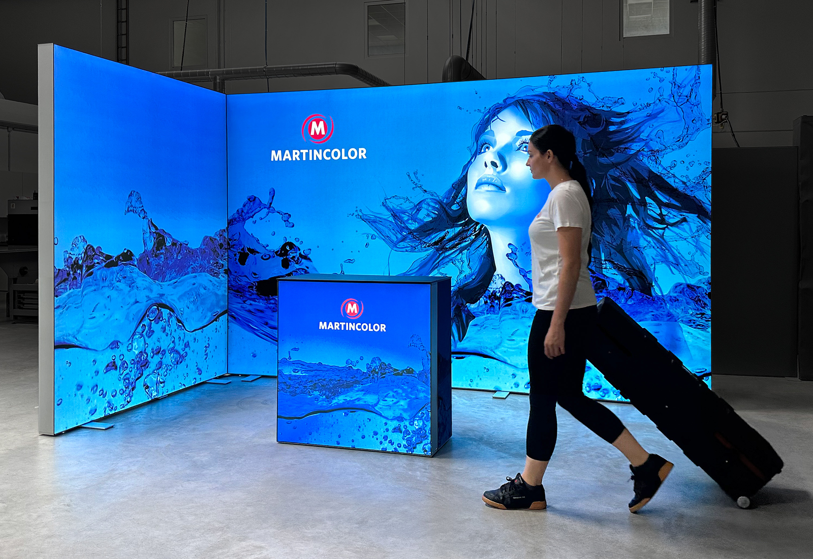 Mobile exhibition stand